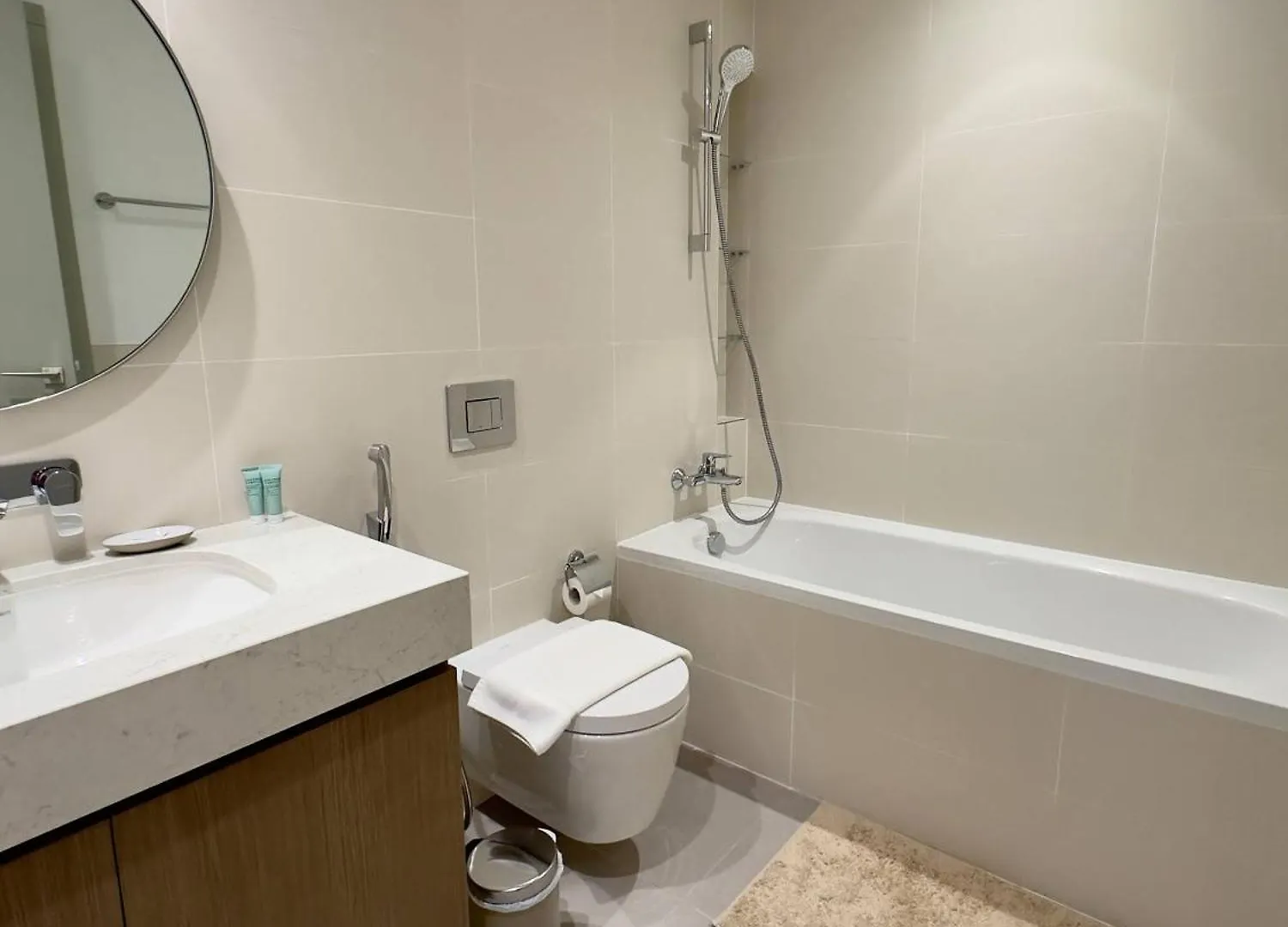 Charming 2Bdr Family Apartment With Sea View Dubai