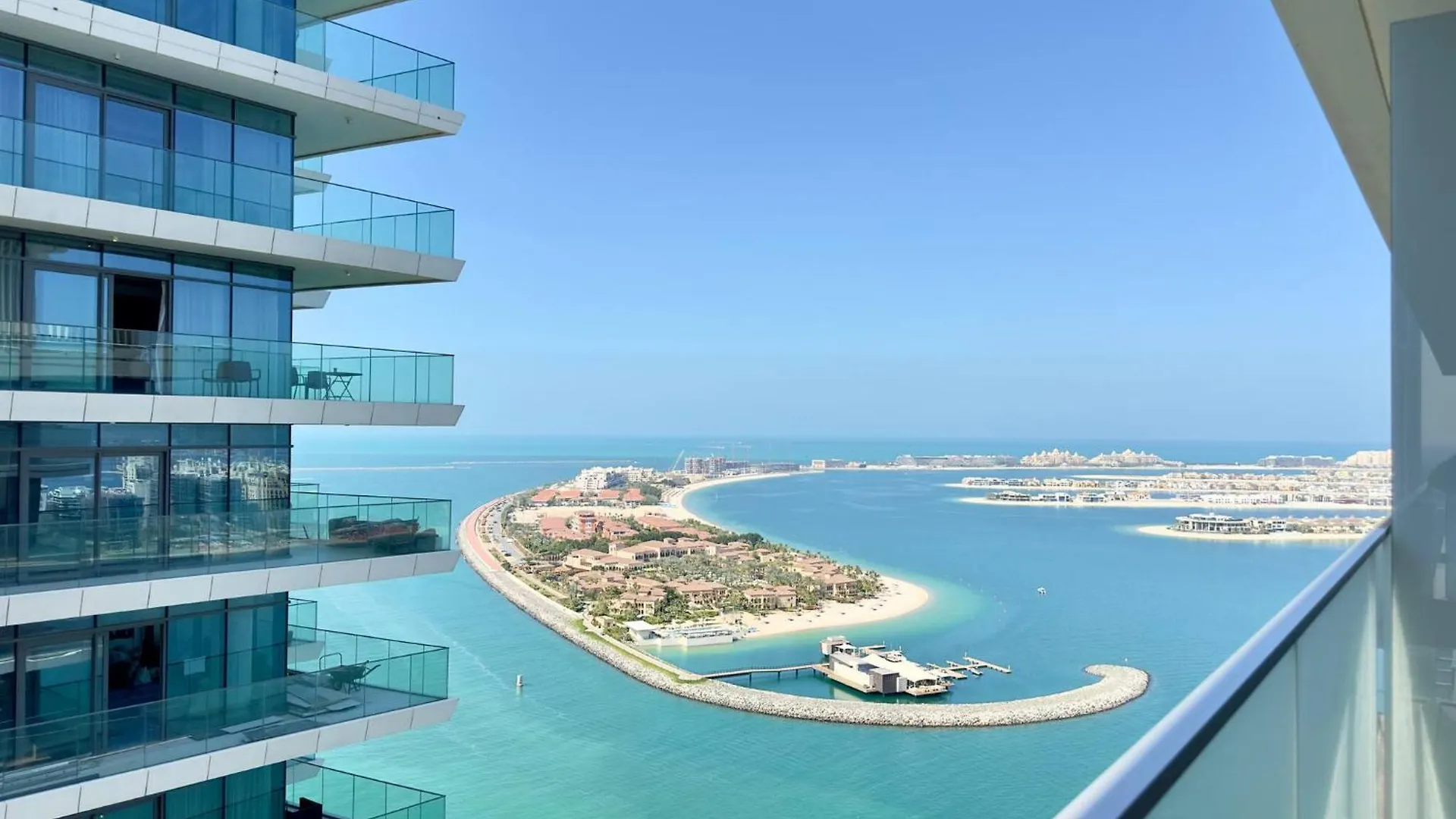 Charming 2Bdr Family Apartment With Sea View Dubai