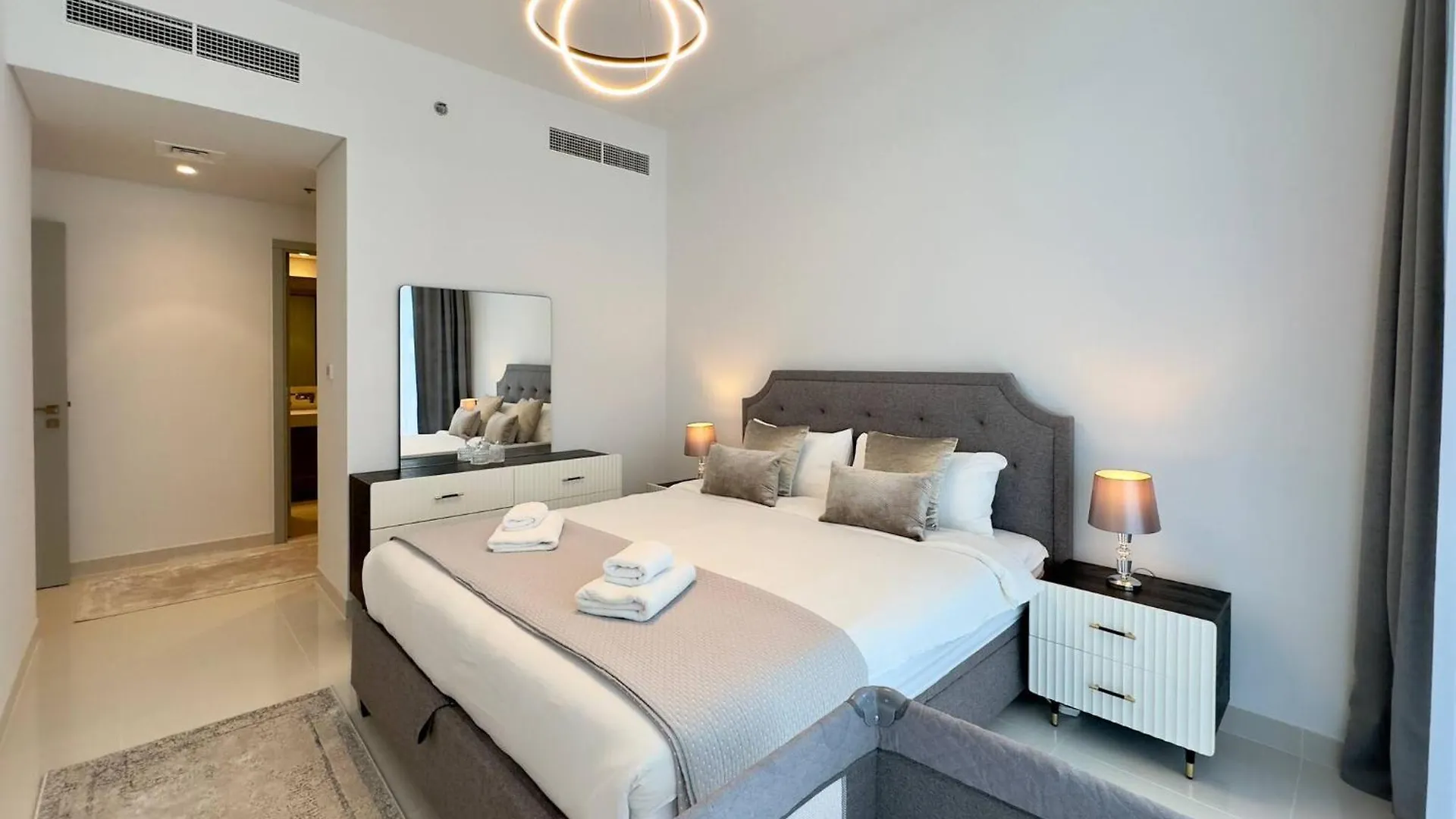 Charming 2Bdr Family Apartment With Sea View Dubai